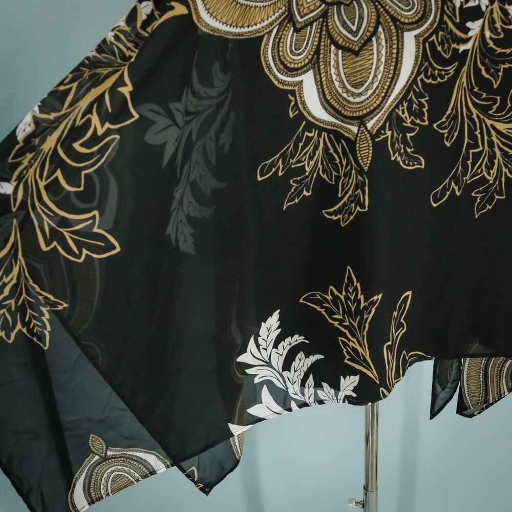 Chico's 3 Size XL Black Paisley Print Crew Scoop Neck Overlay Poncho Top Blouse - Picture 5 of 10